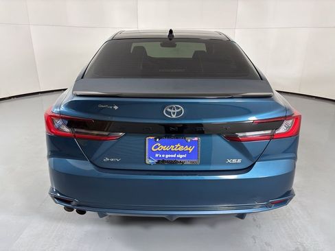 Used 2025 Toyota Camry XSE image 7