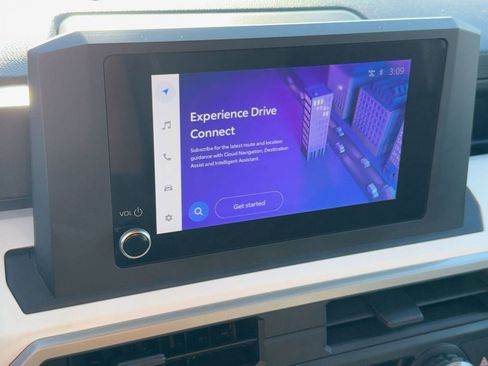 Used 2024 Toyota Tacoma TRD Off-Road image 24