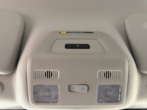 Used 2024 Ford Transit 250 148 Medium Roof w/ Load Area Protection Package image 28