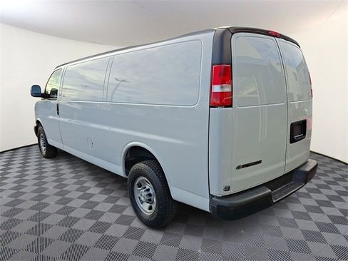 Used 2023 Chevrolet Express 2500 Extended w/ Driver Convenience Package image 4