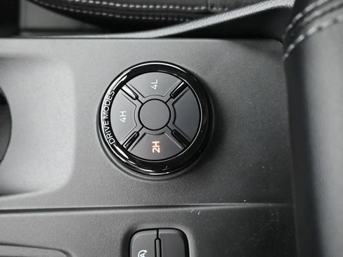 New 2025 Ford Ranger XLT w/ FX4 Off-Road Package image 42