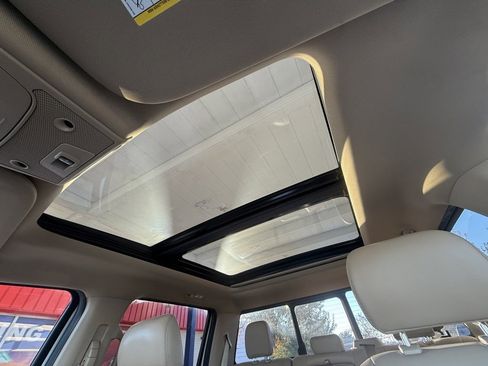 Used 2020 Ford F150 Lariat w/ Equipment Group 501A Mid image 38