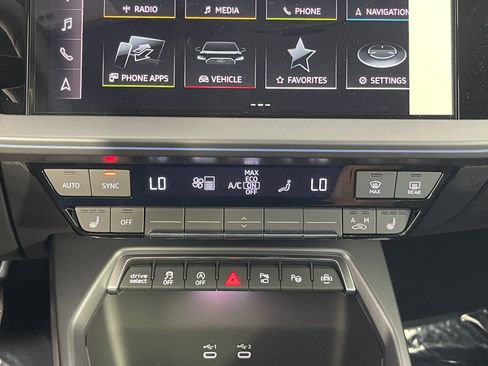 New 2025 Audi A3 2.0T Premium image 29