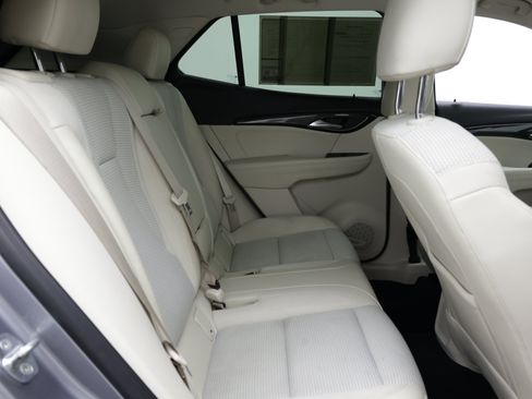 Used 2021 Buick Envision Preferred FWD image 37