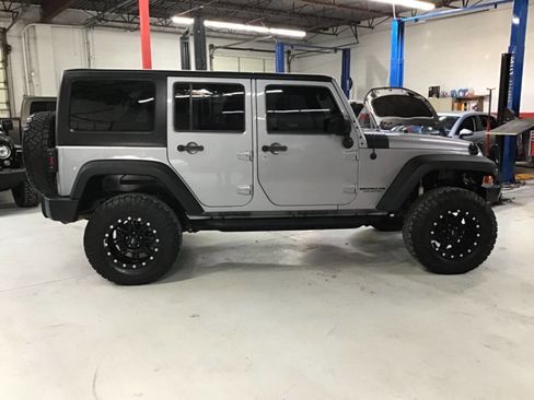 Used 2015 Jeep Wrangler Unlimited Sport w/ Quick Order Package 24S image 4