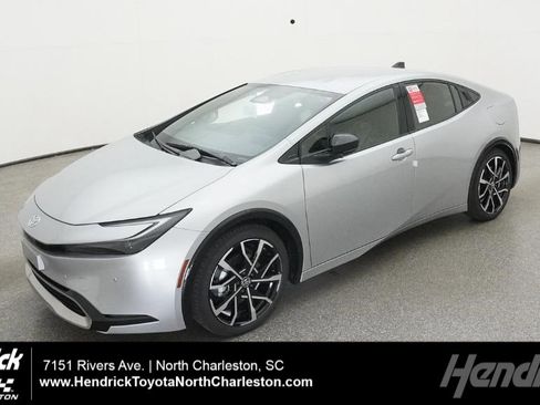 New 2026 Toyota Prius Plug-In Hybrid image 1