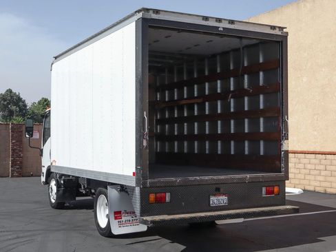 Used 2024 Isuzu NPR RWD image 6