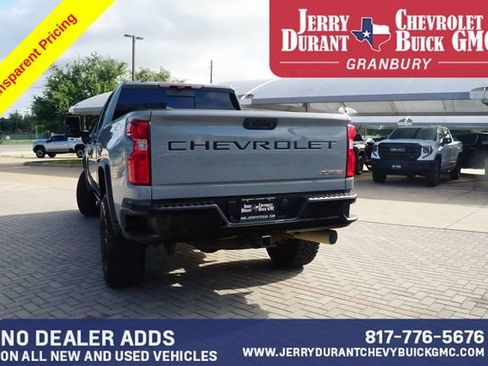 Used 2024 Chevrolet Silverado 2500 ZR2 w/ Technology Package AWD/4WD image 6