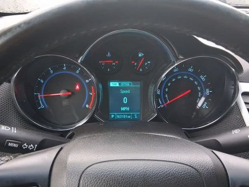 Used 2014 Chevrolet Cruze LT w/ All-Star Edition FWD image 20