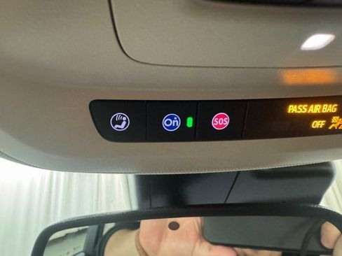 Used 2023 Buick Envision Preferred w/ Sport Touring Package image 39