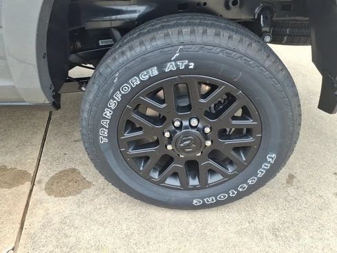 New 2026 RAM 2500 Limited AWD/4WD image 19
