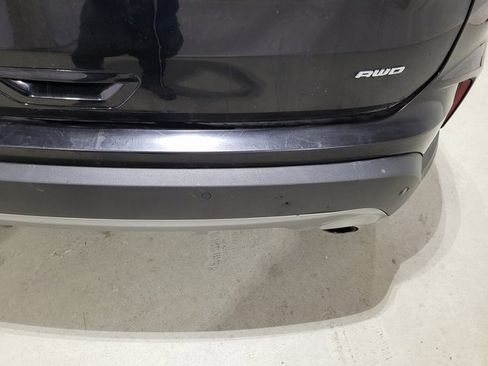 Used 2021 Ford Edge Titanium image 12