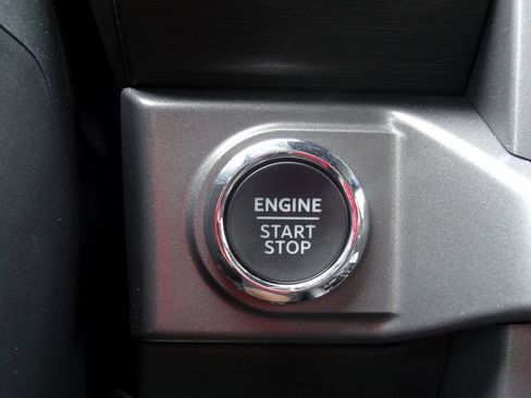 Used 2026 Ford F150 XLT w/ Equipment Group 302A MID AWD/4WD image 19