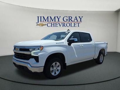 Used 2025 Chevrolet Silverado 1500 LT