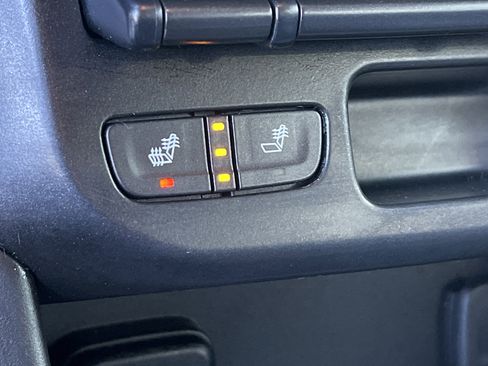 Used 2022 GMC Canyon AT4 image 25