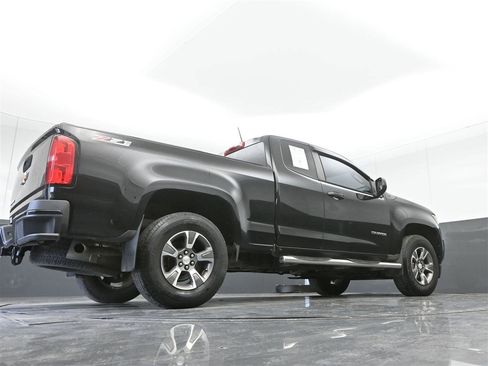 Used 2015 Chevrolet Colorado Z71 image 33