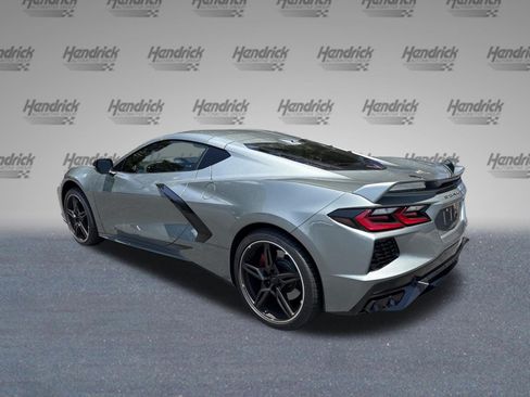 Used 2024 Chevrolet Corvette Stingray Preferred Cpe w/ Z51 Performance Package RWD image 8