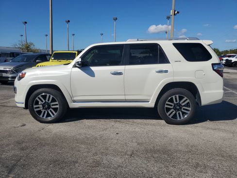 Used 2020 Toyota 4Runner Limited image 9