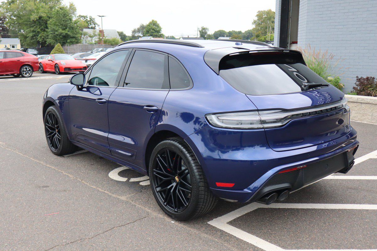 Used 2023 Porsche Macan GTS w/ Premium Package Plus AWD/4WD image 8