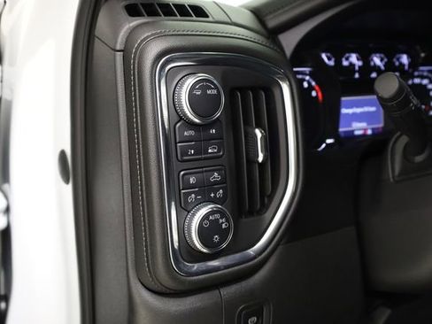Used 2021 GMC Sierra 1500 Elevation w/ Preferred Package image 11