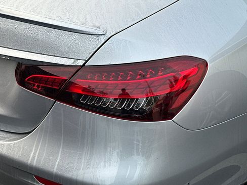 Used 2022 Mercedes-Benz E 350 Sedan image 15