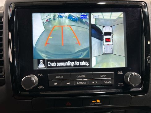 Used 2022 Nissan Frontier PRO-4X AWD/4WD image 5