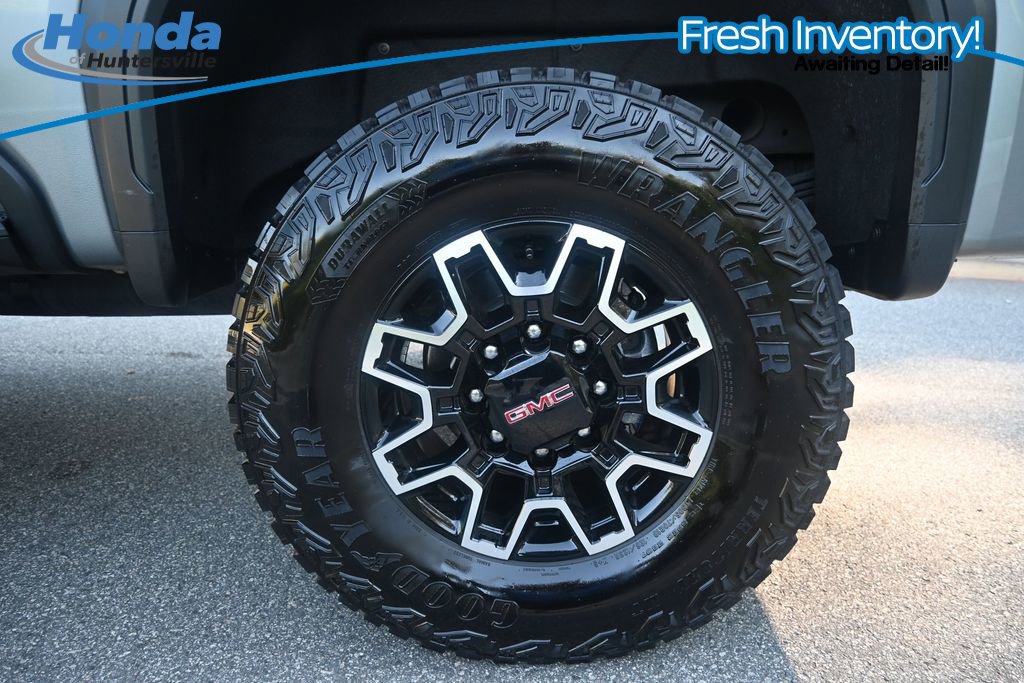 Used 2024 GMC Sierra 2500 AT4X AWD/4WD image 29