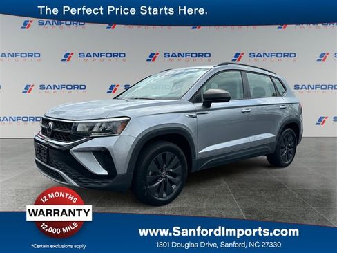 Used 2022 Volkswagen Taos S image 1