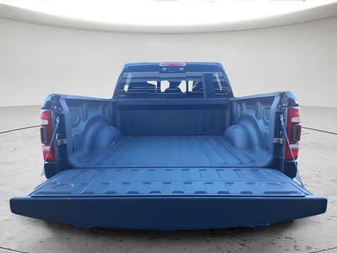 Used 2022 RAM 1500 Limited w/ Body-Colour Bumper Group AWD/4WD image 28
