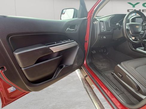 Used 2020 Chevrolet Colorado LT w/ LT Convenience Package image 47