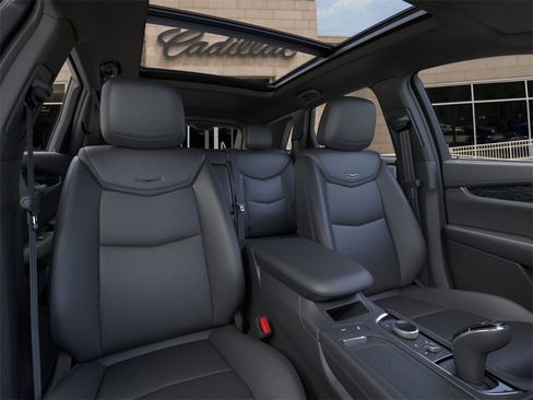 New 2025 Cadillac XT5 Premium Luxury image 16