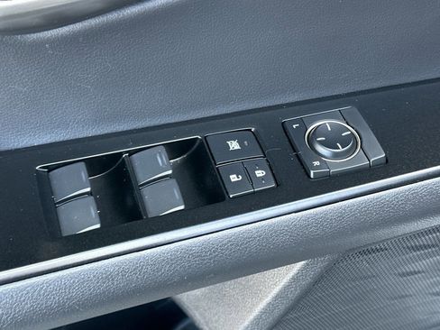 Used 2023 Lexus UX 250h FWD w/ Accessory Package (Z2) image 13