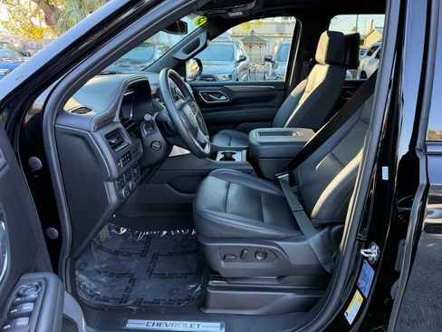 Used 2023 Chevrolet Tahoe Z71 w/ Z71 Off-Road Package image 16