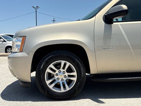 Used 2011 Chevrolet Tahoe LS RWD image 5