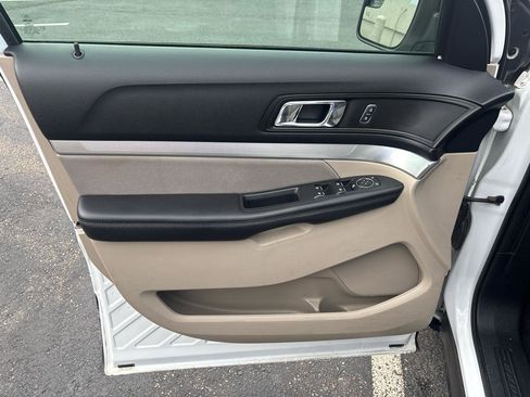 Used 2019 Ford Explorer 4WD image 9