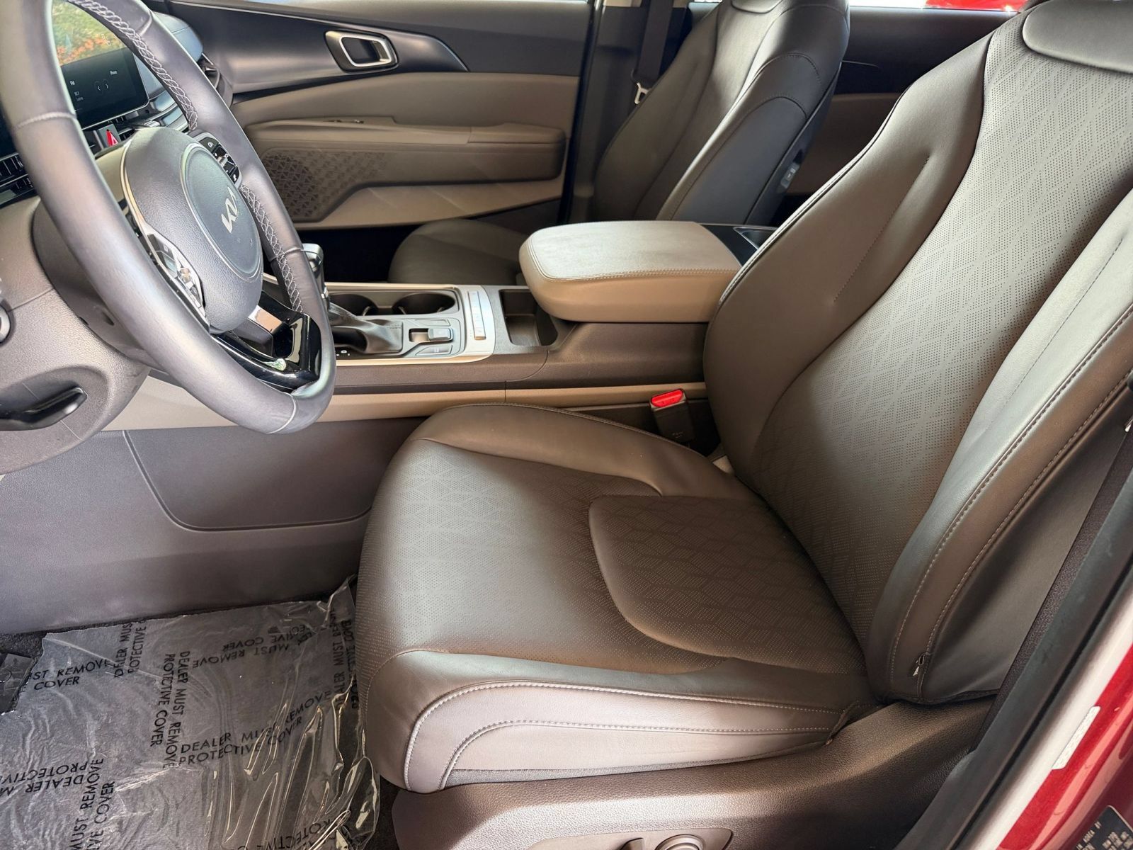 Used 2026 Kia Carnival FWD image 28