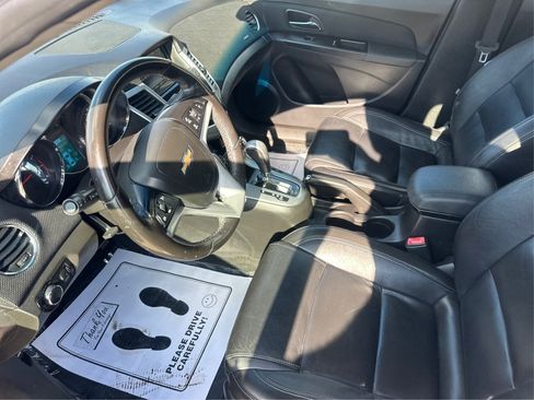 Used 2015 Chevrolet Cruze LTZ FWD image 11