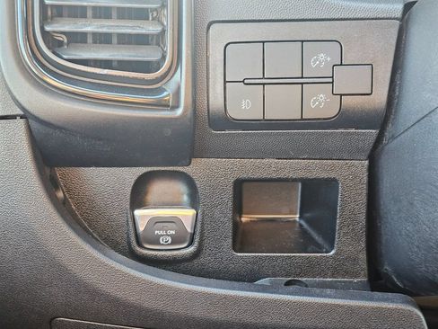New 2024 RAM ProMaster 3500 w/ Delivery Van Package FWD image 19