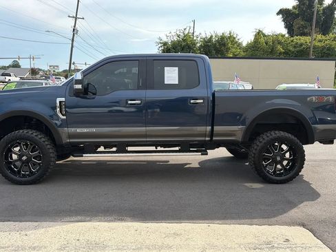 Used 2017 Ford F250 Lariat w/ Chrome Package AWD/4WD image 2
