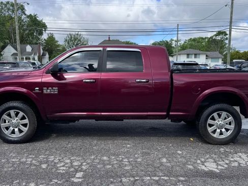 Used 2016 RAM 2500 Laramie AWD/4WD image 2