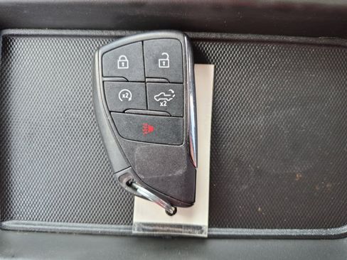 Used 2024 GMC Sierra 1500 Elevation image 31