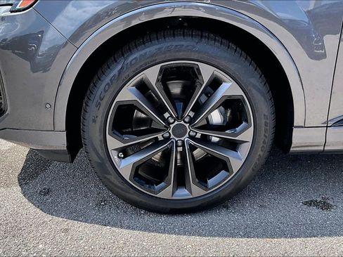 New 2026 Audi Q7 3.0T Premium Plus AWD/4WD image 13