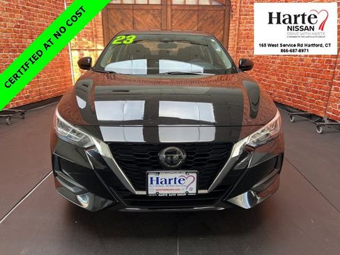 Used 2023 Nissan Sentra SV image 2