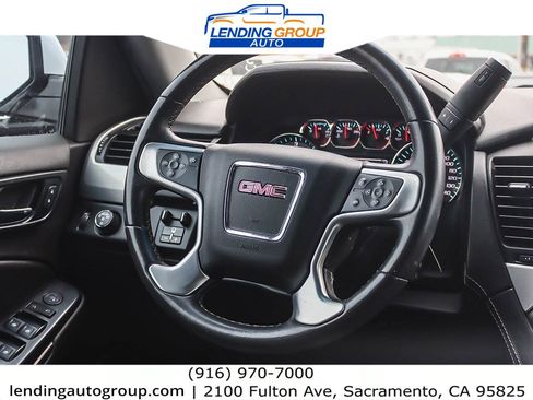 Used 2017 GMC Yukon SLE w/ Convenience Package image 14
