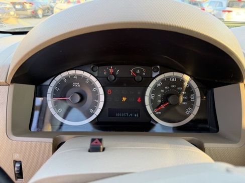 Used 2009 Ford Escape XLT image 7