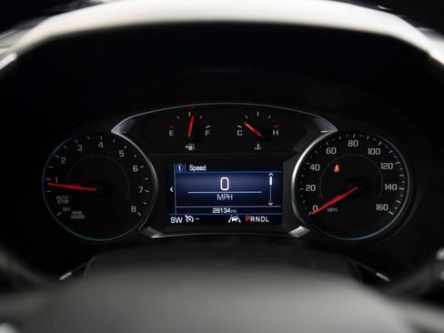 Used 2024 Chevrolet Equinox LT image 4