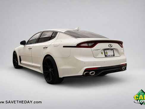 Used 2019 Kia Stinger Premium RWD image 6
