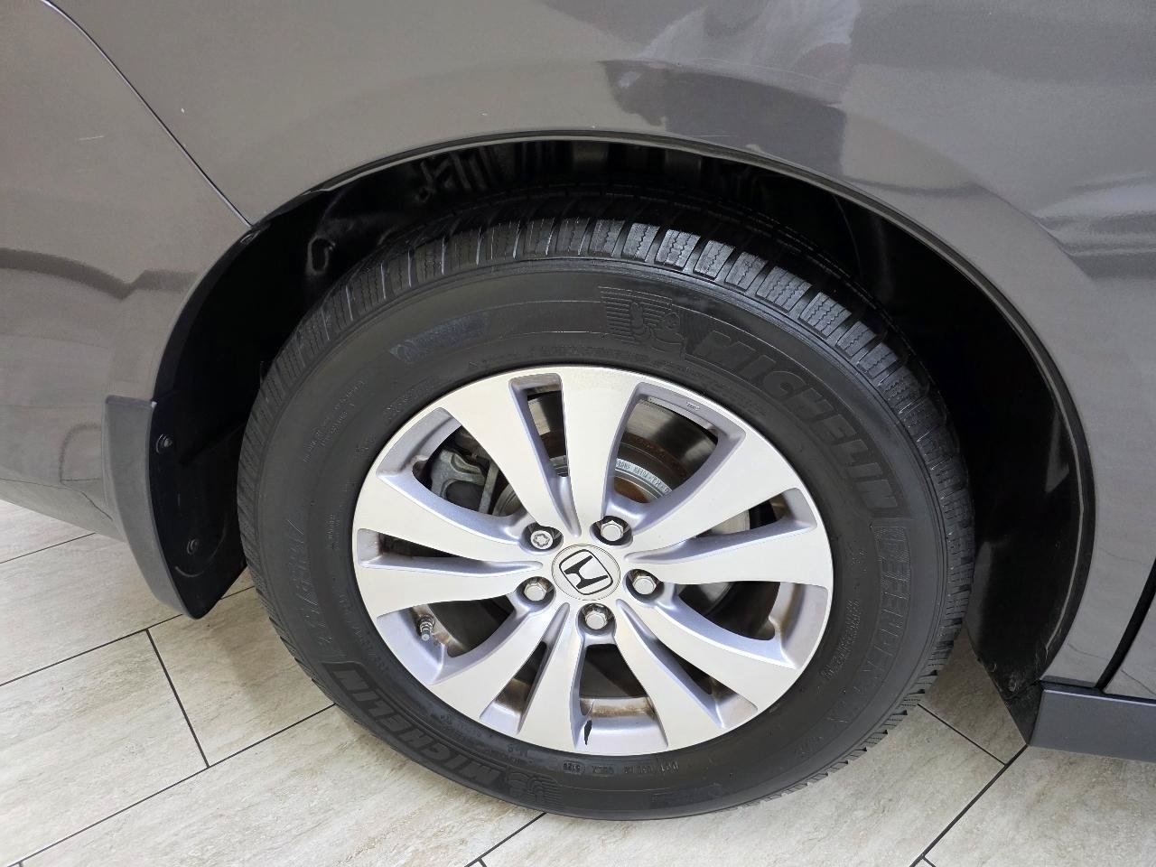 Used 2015 Honda Odyssey EX-L image 42