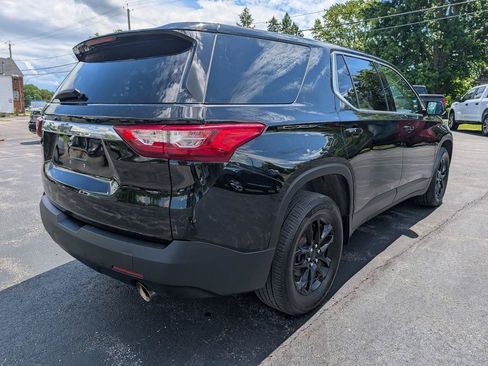 Used 2019 Chevrolet Traverse LS AWD/4WD image 15