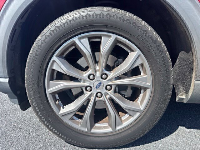 Used 2020 Ford Explorer XLT w/ Equipment Group 202A RWD image 12